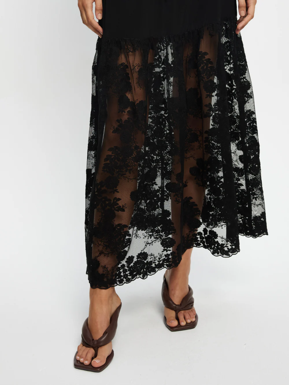 Blaire Lace Maxi Skirt - Image 4