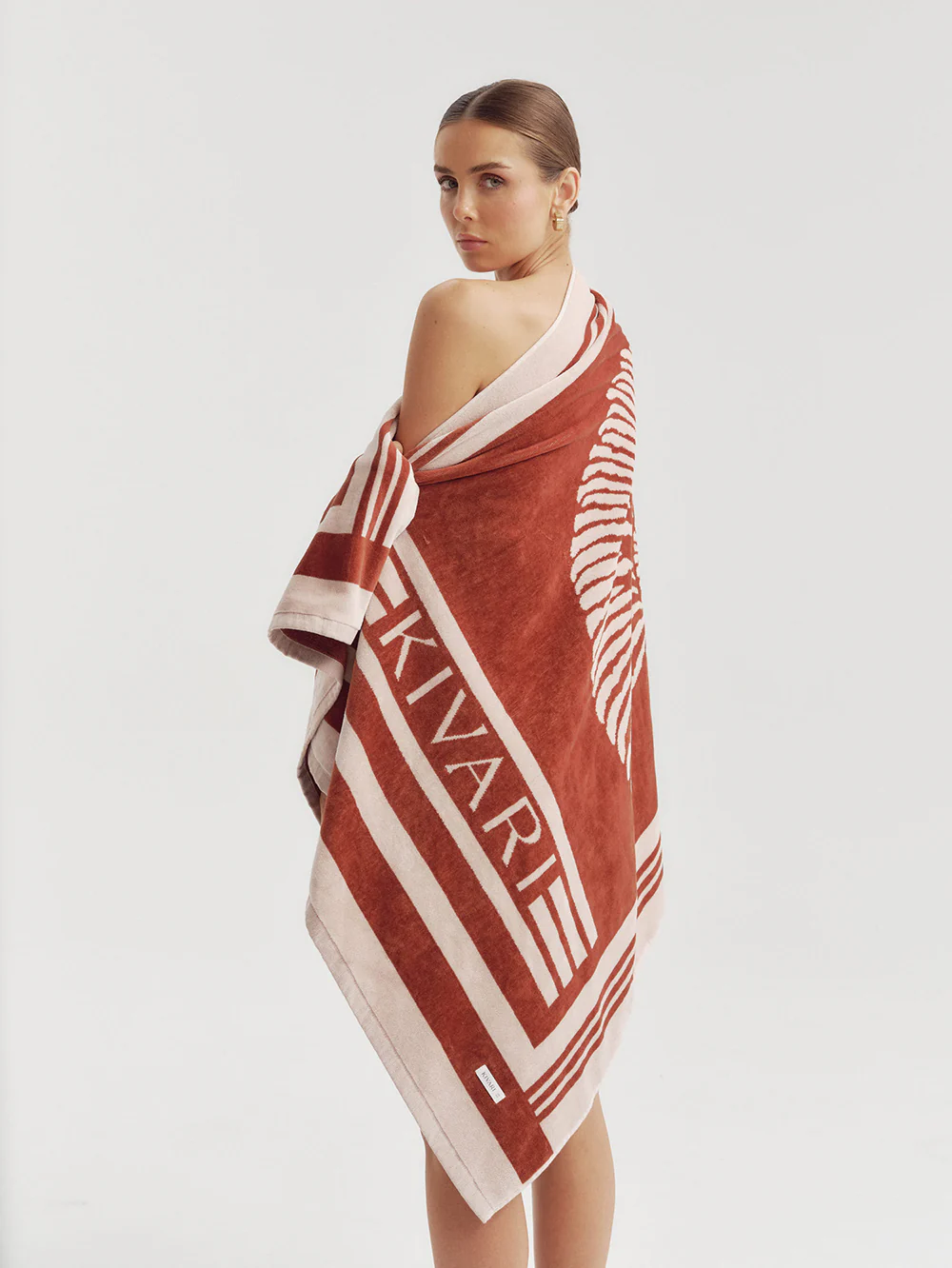 Coastline Towel - Image 6