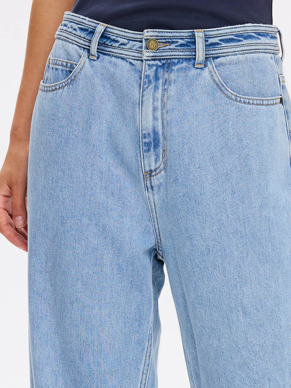 Dylan Barrel Jean - Image 4