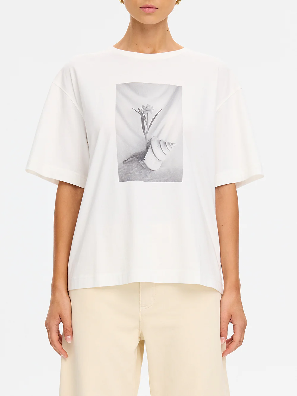 Mira Oversized Tee - Image 6