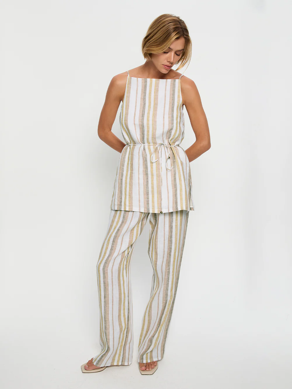 Nina Pant - Image 5